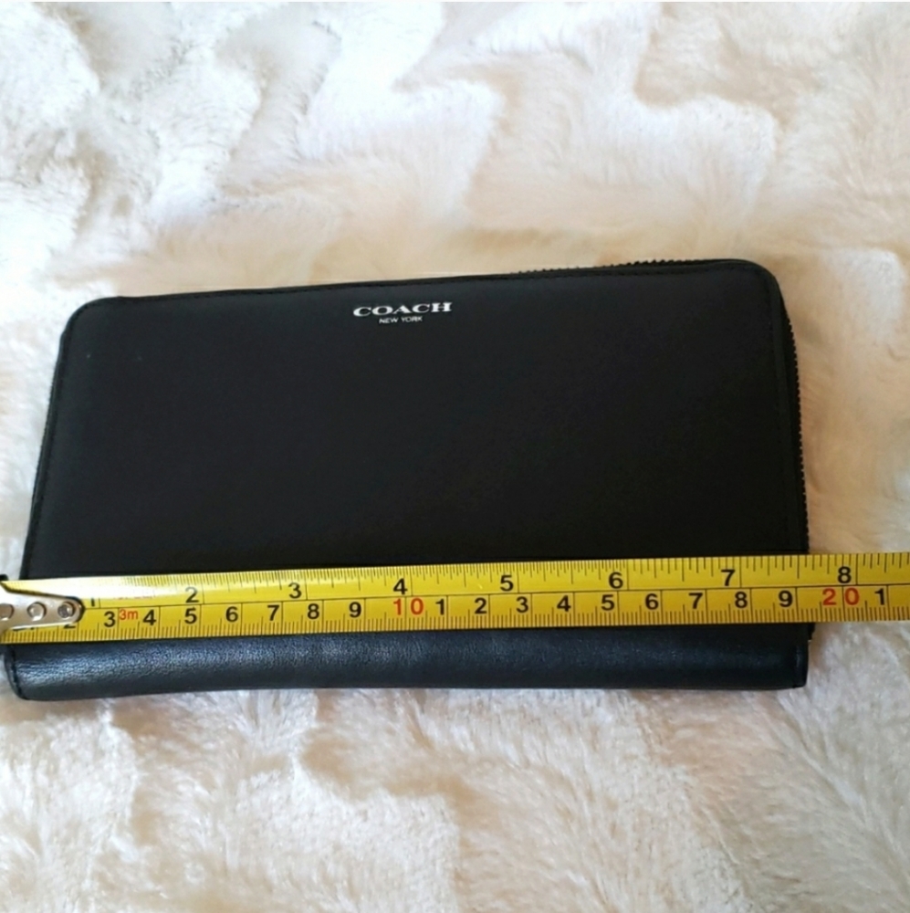 Coach Black Wallet - Picture 13 of 15
